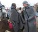 Réunis pour la première fois en "mission" à l'étranger, les princes Harry et William de Galles étaient jeudi 17 juin 2010 en visite au Lesotho. Enveloppés dans des couvertures de bergers, ils sont arrivés à cheval à 2 500 mètres d'altitude. 
