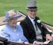 La reine Elizabeth II et le Duc d'Édimbourg lors du festival de chapeaux incroyables lors de la troisième journée du Royal Ascot 2010, en Angleterre dans le Berkshire, le 17 juin 2010