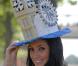 Festival de chapeaux incroyables lors de la troisième journée du Royal Ascot 2010, en Angleterre dans le Berkshire, le 17 juin 2010 