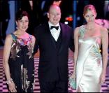 Albert Grimaldi, sa soeur Caroline et Charlene Wittstock 