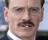 Michael Fassbender est Carl Jung dans  A dangerous method , de David Cronenberg, en tournage à Vienne durant l'été 2010.