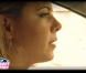 Pour le pré-générique, Cindy a joué les taxis aux côtés de Benji.
