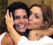 Angie Harmon fait du shopping avec une amie (3 juillet 2010 à Los Angeles)