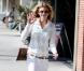 AnnaLynne McCord : La starlette hollywoodienne raffole du fameux pantalon blanc, elle en a de toutes les sortes, et les porte régulièrement.
