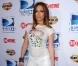 Jennifer Lopez a succombé à la mode du pantalon blanc, mais hélas elle n'a pas su gérer... Il en faut toujours une !