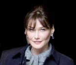 Carla Bruni en visite officielle en Angleterre