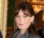 Carla Bruni en visite officielle en Angleterre