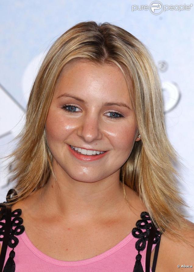 http://static1.purepeople.com/articles/8/60/42/8/@/446217-beverley-mitchell-637x0-1.jpg