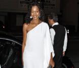 Garcelle Beauvais dans les rues de Hollywood (22 juillet 2010)