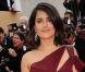 Salma Hayek et Jennifer Lopez : Les deux beautés latines ont littéralement craqué pour un précieux Italien !