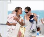 Cathy Guetta en famille à Miami Beach...