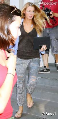 Blake Lively sur le tournage de Gossip Girl, le 27 juillet 2010