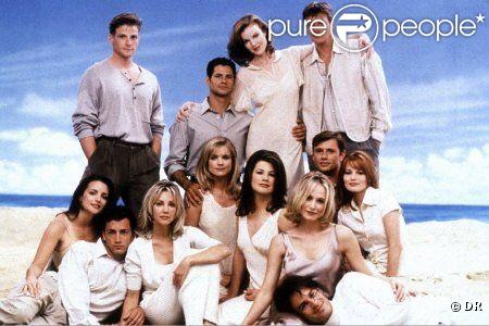 Homosexuel célibataire dans Melrose Place, Doug Savant est aujourd'hui un hétéro marié dans Desperate Housewives  ! 