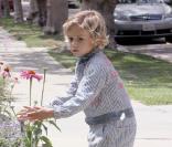 Kingston va offrir des fleurs à maman Gwen : une façon de subtile de reprendre la vedette au p'tit Zuma ! (31 juillet à Los Angeles)