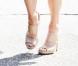 Renée Zellweger craque totalement pour la griffe Jimmy Choo, qui saison après saison réussit à rester toujours aussi branchée.
