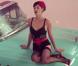 Suivez la pin-up Jennifer Ayache dans l'envers du décor...