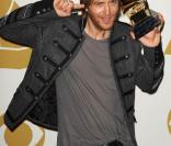 David Guetta a réussi son pari : conquérir les Etats-Unis, où ses talents de producteur lui ouvrent désormais toutes les portes. Mais son omniprésence ne fait pas que des heureux...