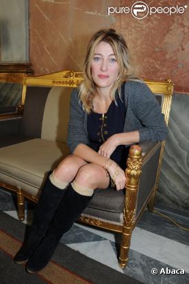 Valeria Bruni-Tedeschi sera à l'affiche de Rêve d'automne, une pièce de théâtre qui se jouera au musée du Louvre, du 2 au 18 novembre.