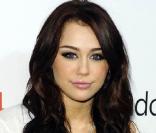 Miley Cyrus sera à Paris le 6 septembre 2010 pour tourner quelques scènes du remake US de  LOL .