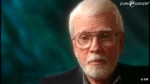 Robert Boyle est mort à 100 ans, le 1er aoîut 2010.