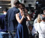 Anne Hathaway sur le tournage du film  One Day,  à Paris le 1er septembre 2010   