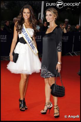 Malika Ménard et Sylvie Tellier lors du tapis rouge du film Love and other impossible pursuits à l'occasion du 36e Festival du Film Américain de Deauville le  8 septembre 2010
