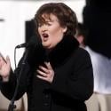 Susan Boyle a enfin réalisé son rêve : chanter pour le pape ! Laurent Gerra aussi...