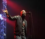 Abd Al Malik lors du concert de solidarité Rock sans papiers à Bercy le 18 septembre 2010