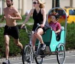 Kate Winslet en plein effort avec son fils et son nouvel homme 