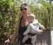 Rebecca Gayheart et sa petite Bille Beatrice, le 17 septembre 2010, à Beverly Hills