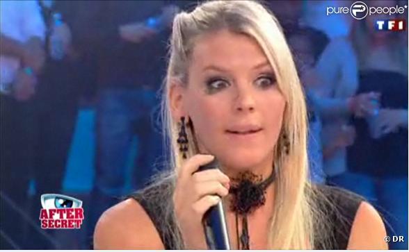 Amélie effondrée d'avori perdu son mari...
