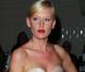 Anna Sherbinina et son corset sexy envoûtent la Fashion Week !