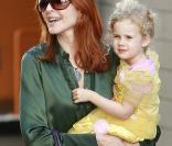Marcia Cross et l'une de ses jumelles, Eden à Los Angeles (2 octobre 2010