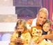 Elodie Gossuin : Ses jumeaux la rejoignent sur scène... une belle surprise !