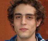 Benjamin Siksou sera au 15e Festival International des Jeunes Réalisateurs, qui se tiendra à Saint-Jean-de-Luz, du 12 au 16 octobre 2010.