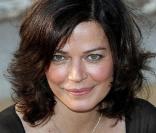 Marianne Denicourt sera au 15e Festival International des Jeunes Réalisateurs, qui se tiendra à Saint-Jean-de-Luz, du 12 au 16 octobre 2010.