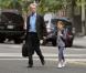 Michael Douglas emmène sa fille Carys à l'école, New York le 7 octobre 2010