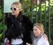 Kate Winslet emmène sa fille Mia à l'école, New York, le 7 octobre 2010