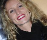 Alexandra Lamy, à l'occasion de l'avant-première des  Petits Mouchoirs , à l'UGC Normandie, sur les Champs-Elysées, à Paris, le 14 octobre 2010.