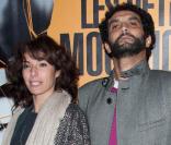 Anne de Petrini et Ramzy Bédia à l\'occasion de la fête donnée pour <em>Les Petits Mouchoirs</em>, à L\'Arc, à Paris, le 14 octobre 2010.