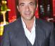 Nikos : On l'a marié à Angelina Jolie mais il veut... Taylor Swift !