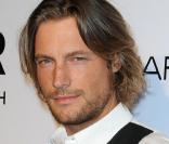 Gabriel Aubry lors du gala de l'amfAR au Chateau Marmont à Los Angeles le 27 octobre 2010