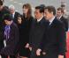 Nicolas et Carla Sarkozy accueillent le président Hu Jintao et sa femme à Orly, le 4 novembre 2010