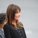 Carla Bruni : Radieuse et très élégante pour accueillir le président chinois !