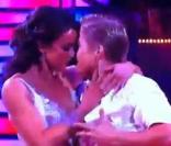 Jennifer Grey et Derek Hough s'offrent une rumba torride dans Dancing with the stars
