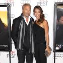 Kevin Costner : Sa femme et mère de son 7e enfant à son bras, il est au top !