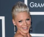 Pink sort son best of,  Greatest Hits so far , le 15 novembre.