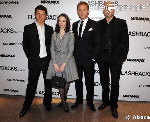 Harry Eden, Felicity Jones, Daniel Craig et Mark Strong