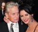 Michael Douglas et sa femme Catherine Zeta-Jones lors de l'avant-première de Wall Street : L'arget ne dort jamais , à New York, en septembre 2010.