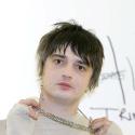 Pete Doherty lance sa ligne de bijoux et se présente au tribunal... normal !